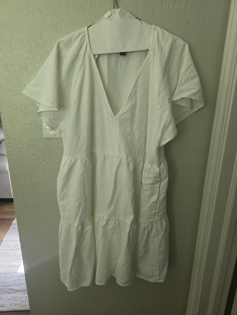 Universal Thread White Lightweight Cotton Mini Dress Or Long Tunic Top.